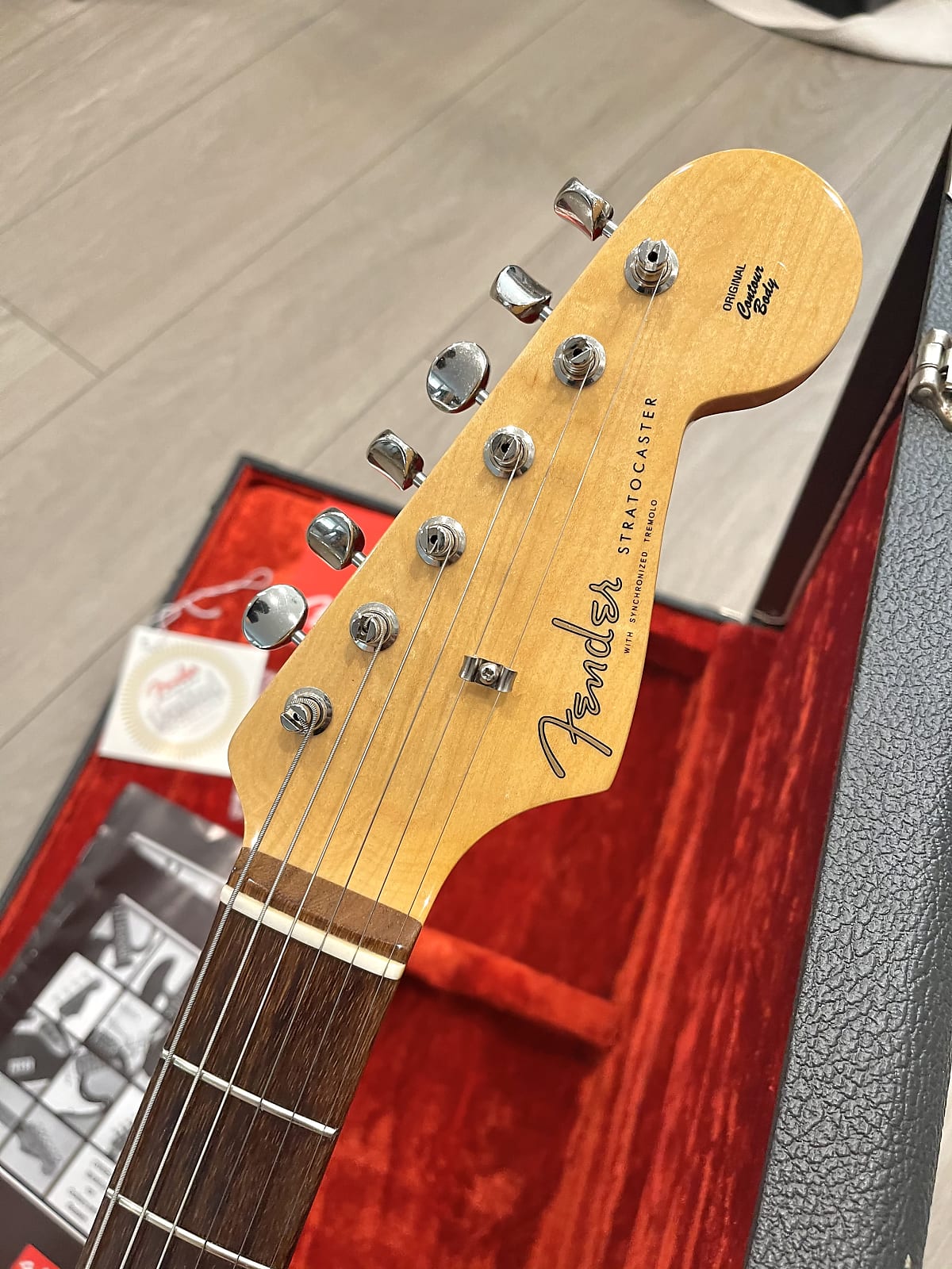 2015 Fender Stratocaster SUNBURST "59 AVRI" + OHSC