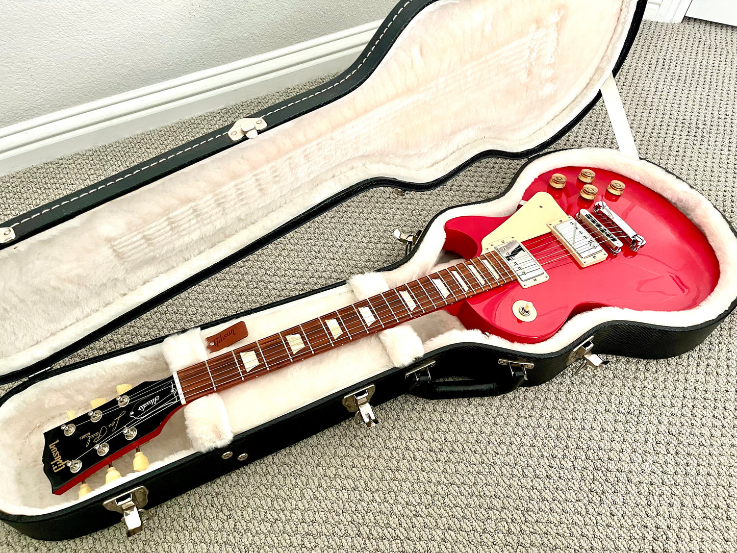 2012 Gibson Les Paul Studio "Radiant Red" + Paperwork + OHSC