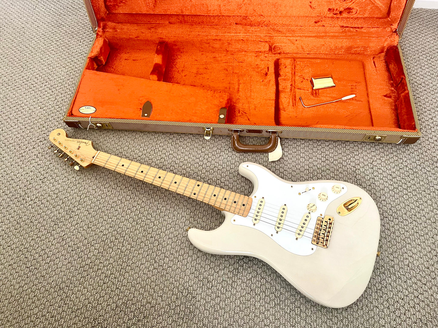 2007 Fender Stratocaster "MARY KAYE 1957" Limited Edition + OHSC