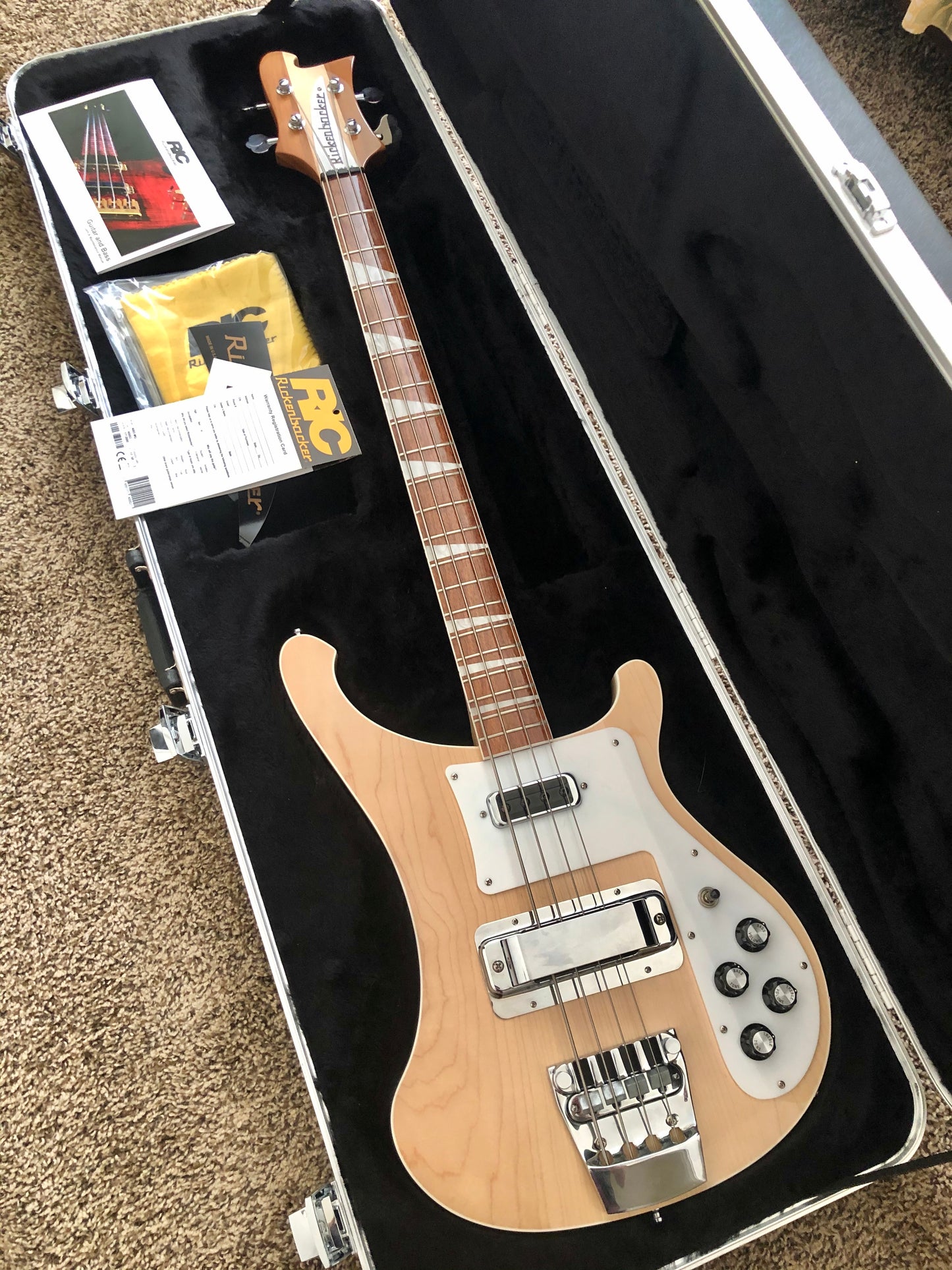 2017 Rickenbacker "4003 MAPLEGLO" Natural + OHSC + Case Candy