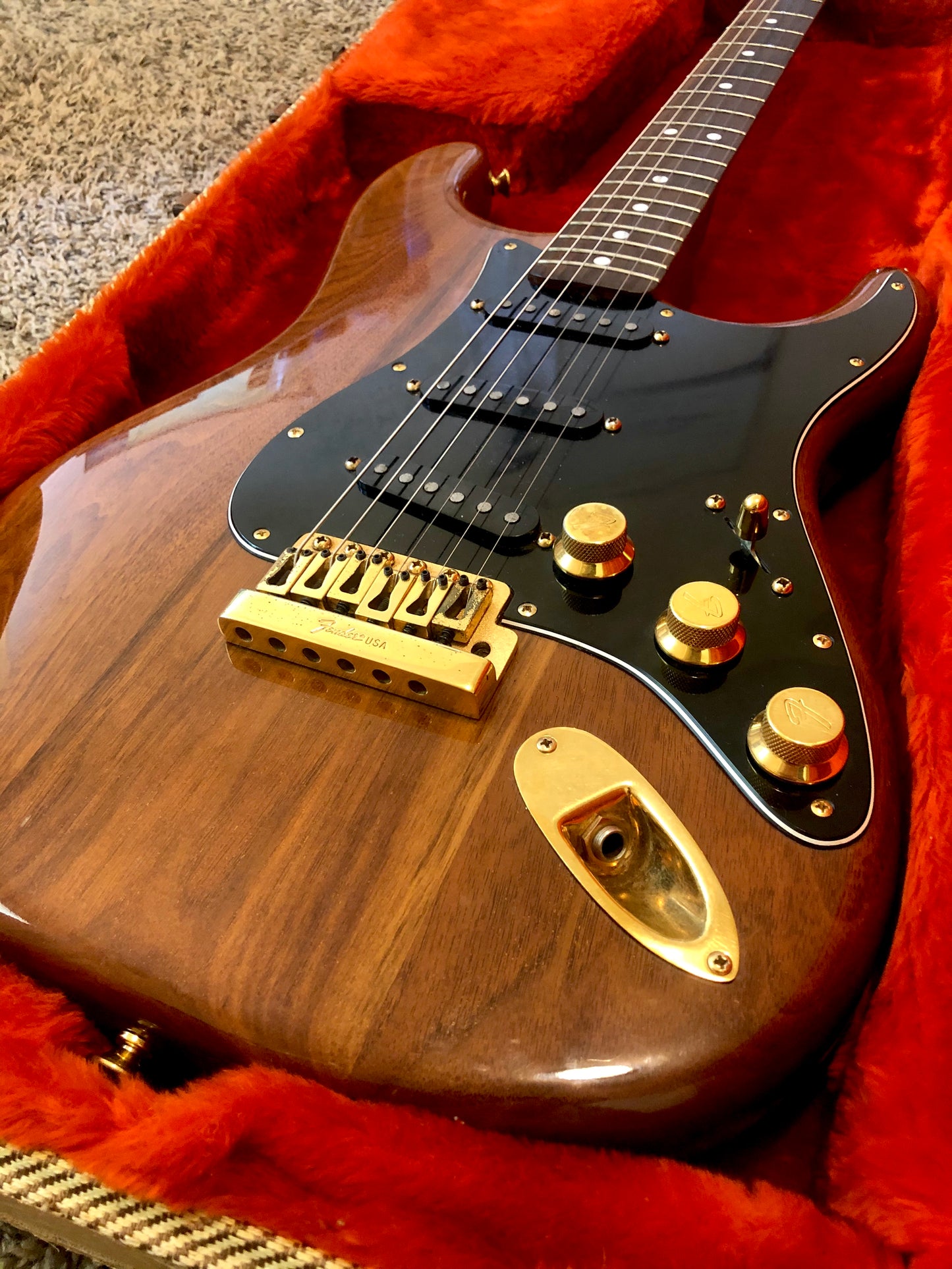 1981 Fender All-Walnut Stratocaster "THE STRAT" + OHSC