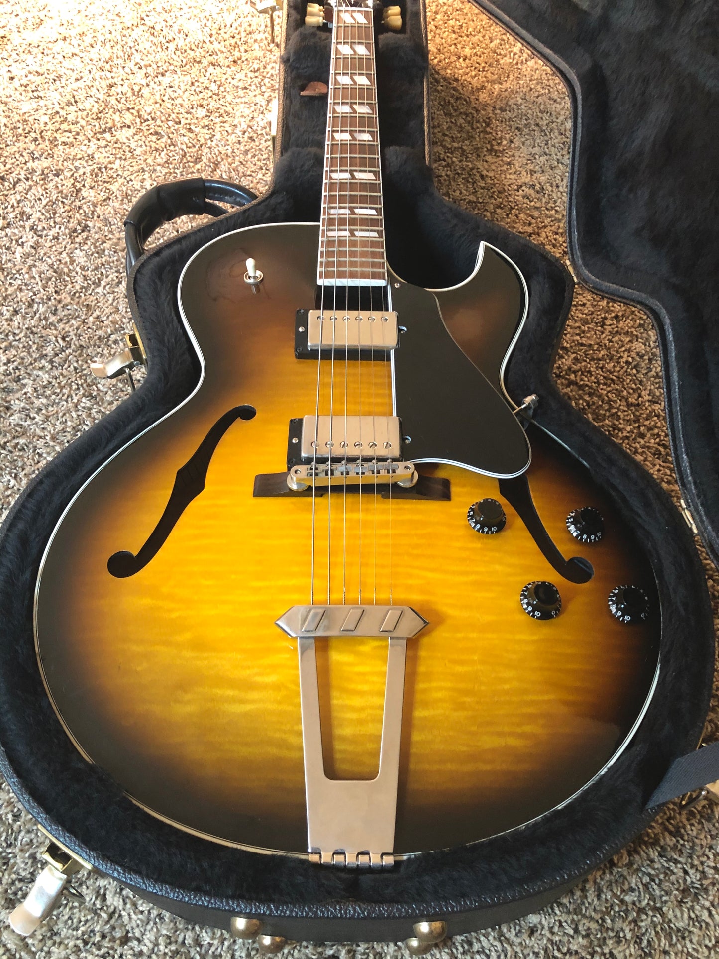 2001 Gibson ES-175D "TOBACCO BURST" + OHSC