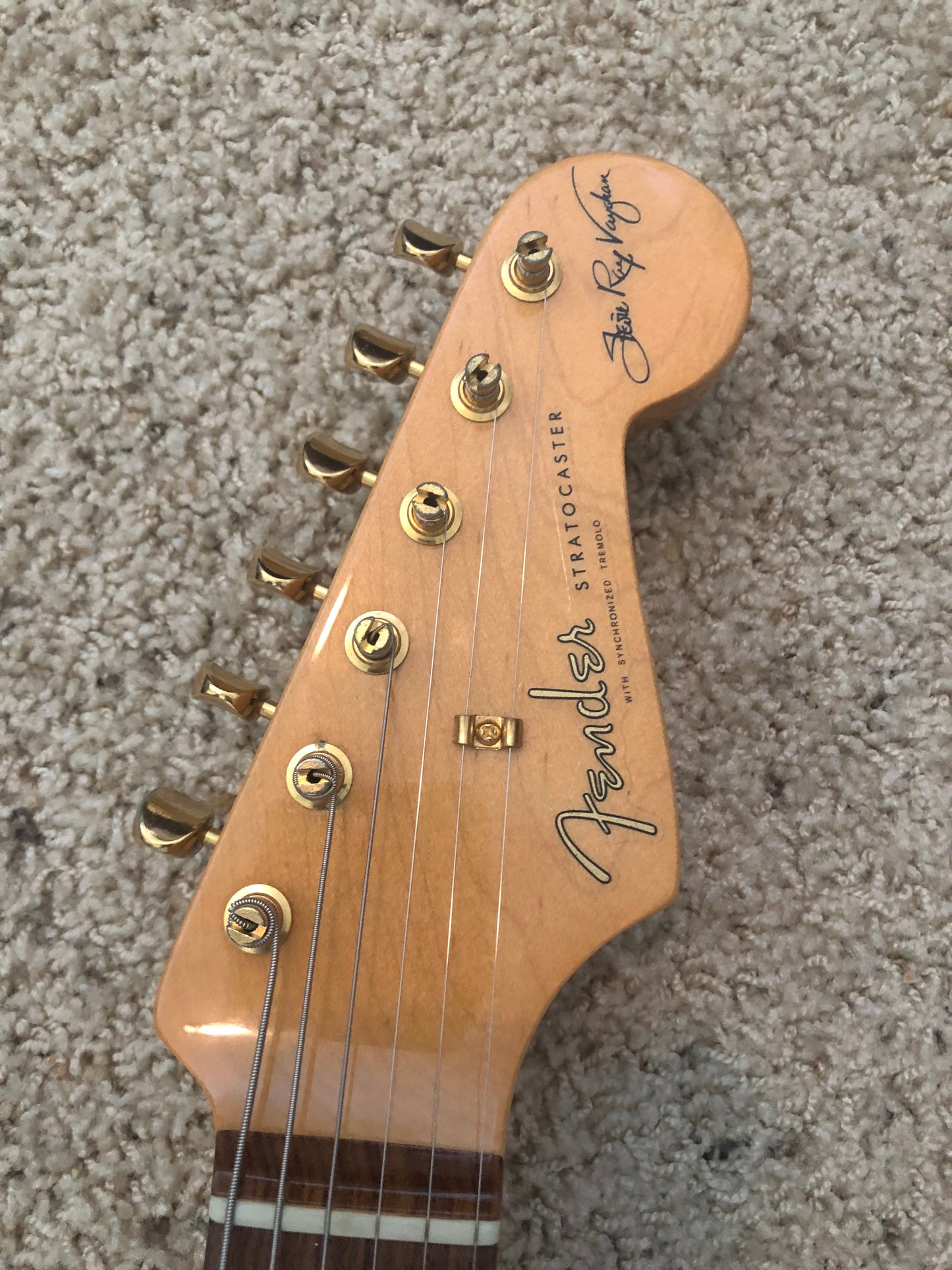 2006 Fender Stratocaster "STEVIE RAY VAUGHAN" Signature Model + OHSC