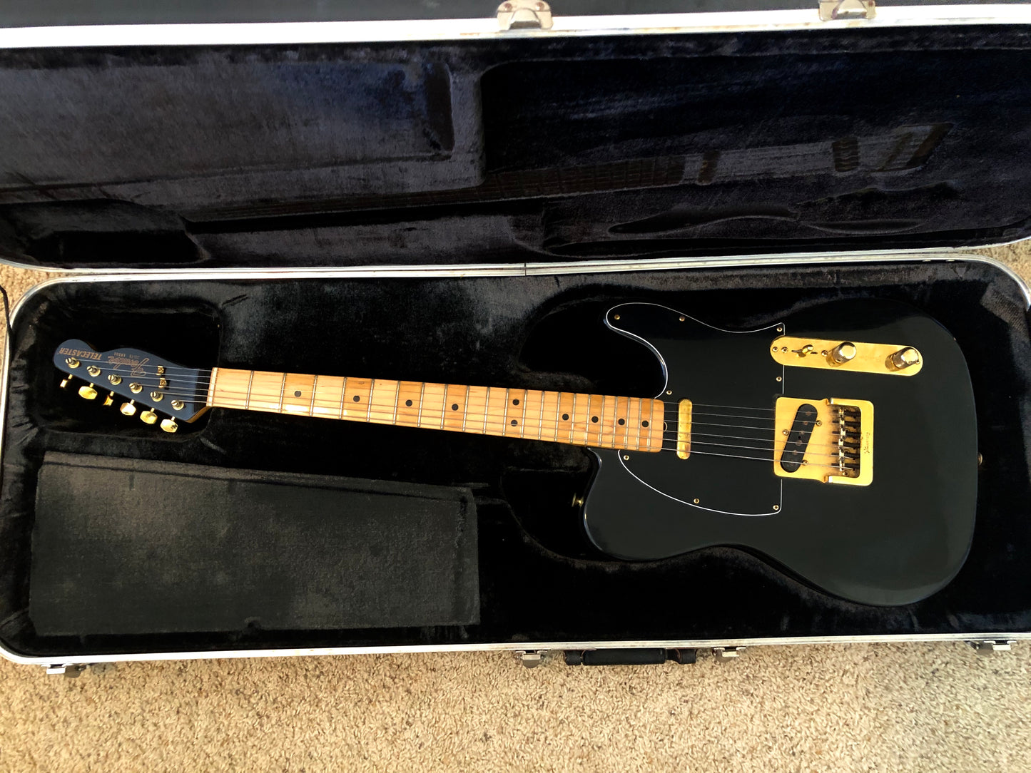 1981 Fender Telecaster "COLLECTORS EDITION" Black/Gold + OHSC