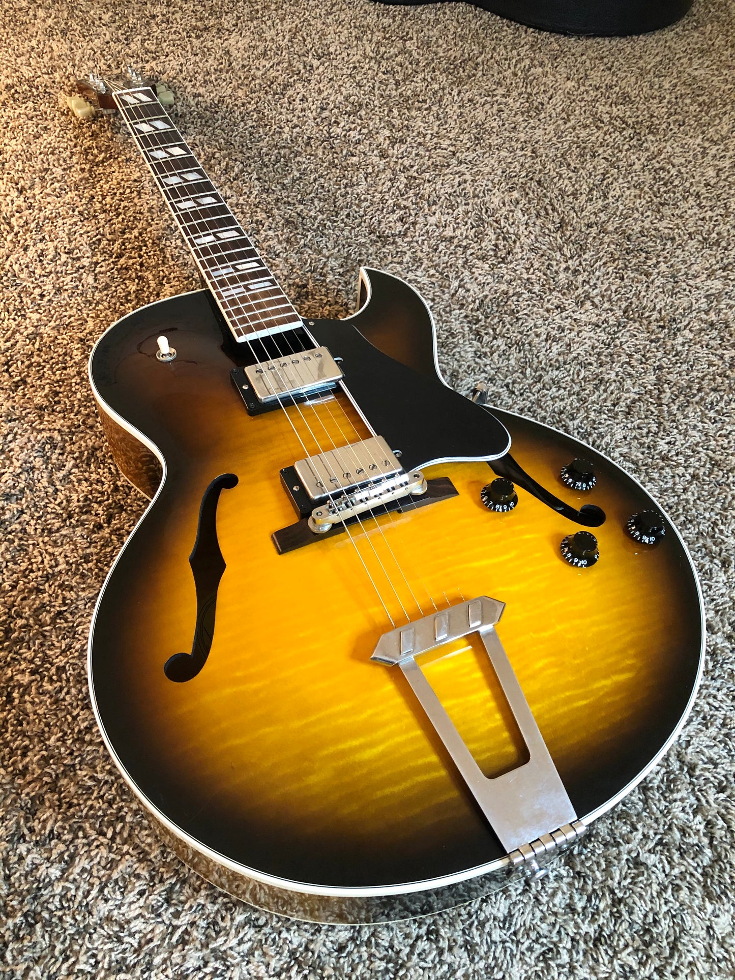 2001 Gibson ES-175D "TOBACCO BURST" + OHSC