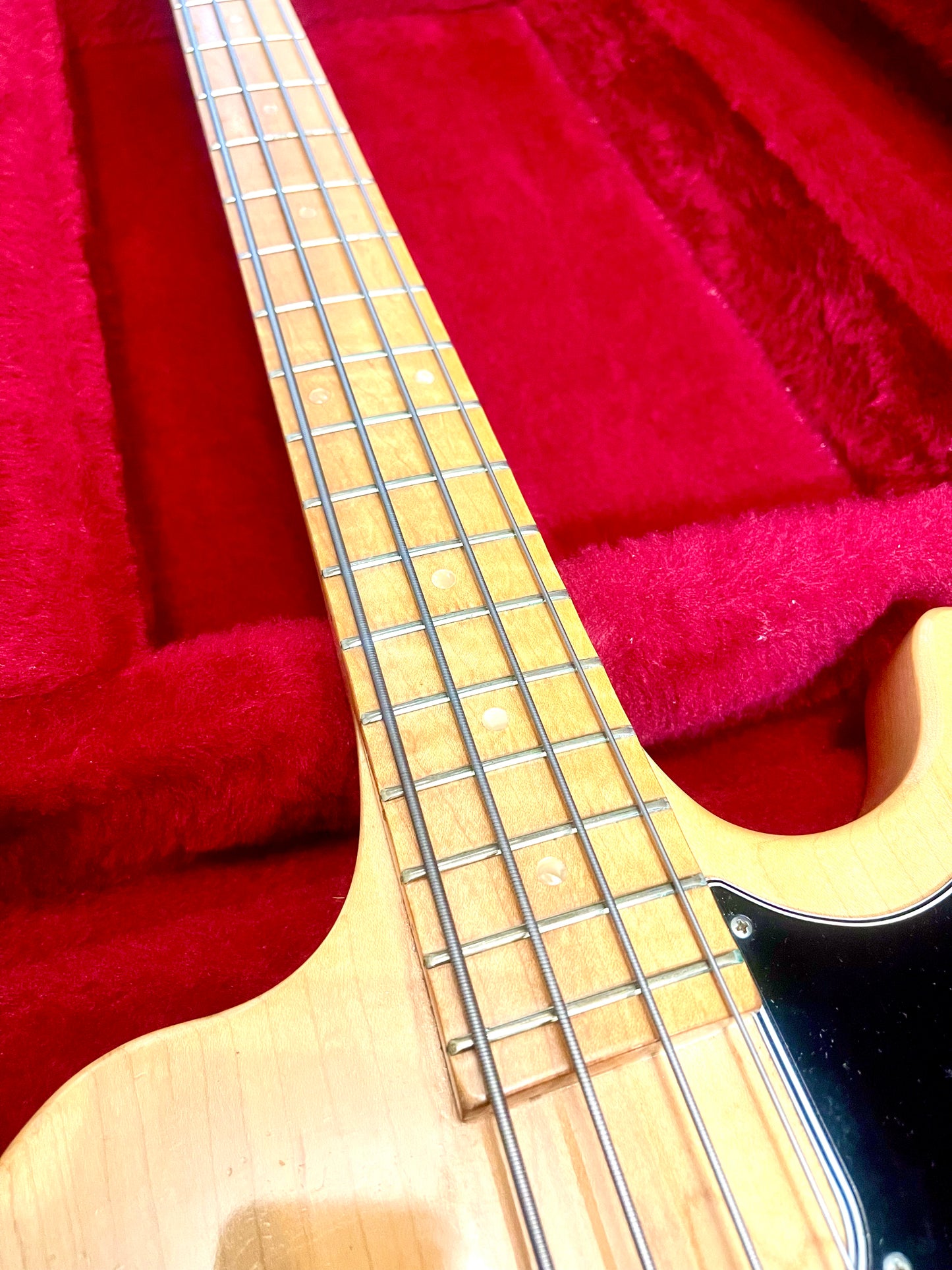 1978 Gibson RD Artist "NATURAL BLONDE" Electric (MOOG) Bass + OHSC