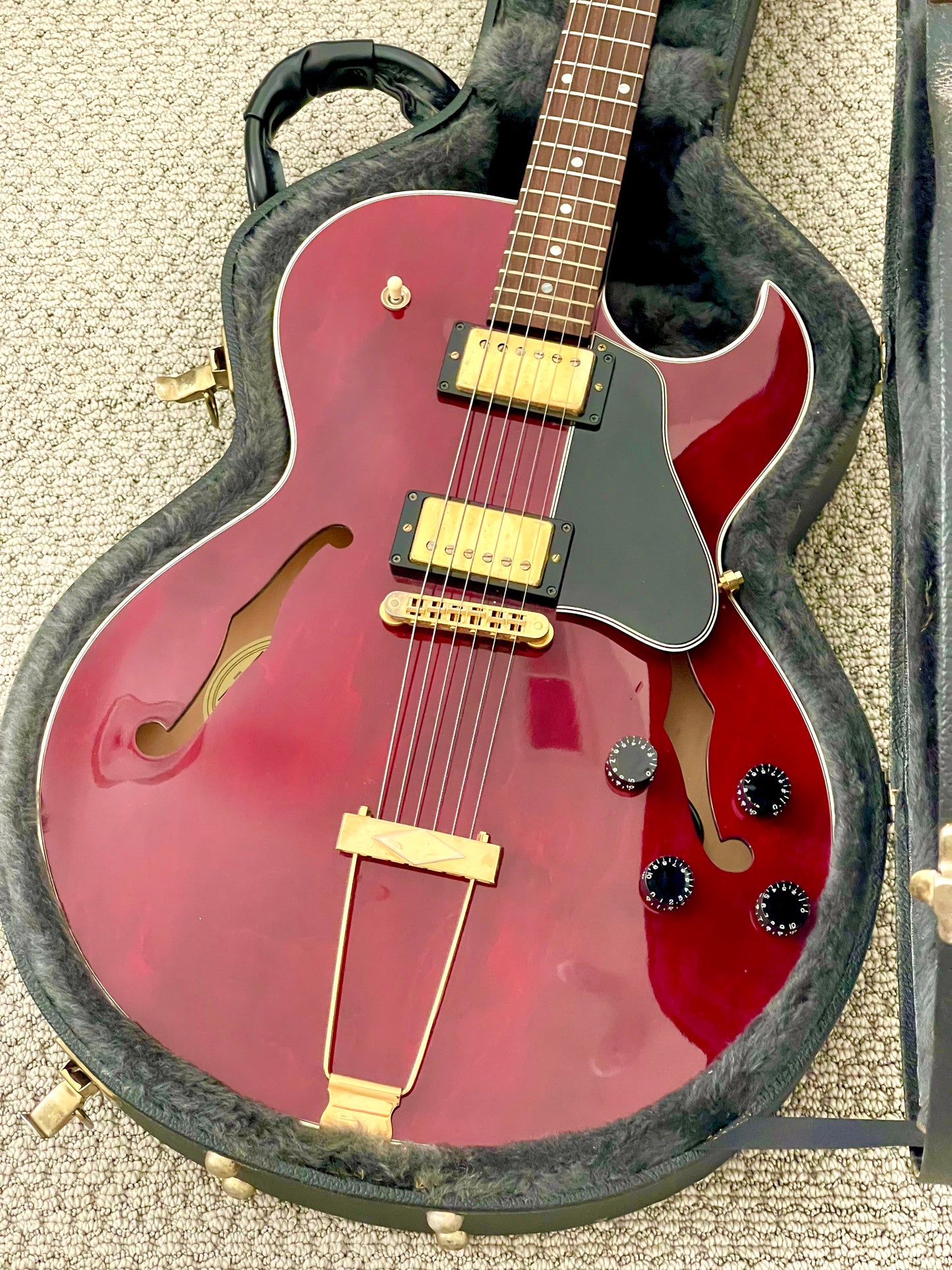 2002 Gibson ES-135 Natural Cherry Red + OHSC