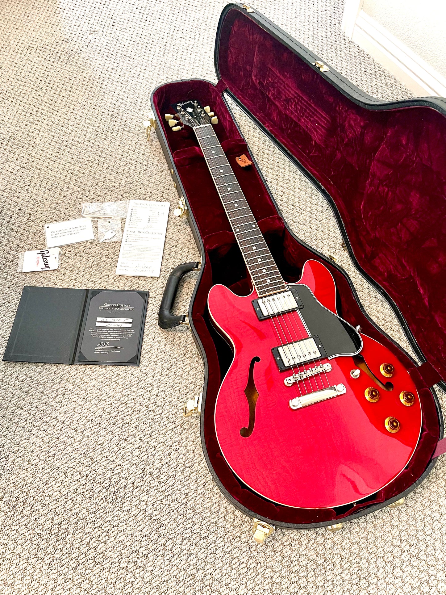 2010 Gibson CS-336 "Figured Cherry Red" (Custom Shop) + OHSC + COA