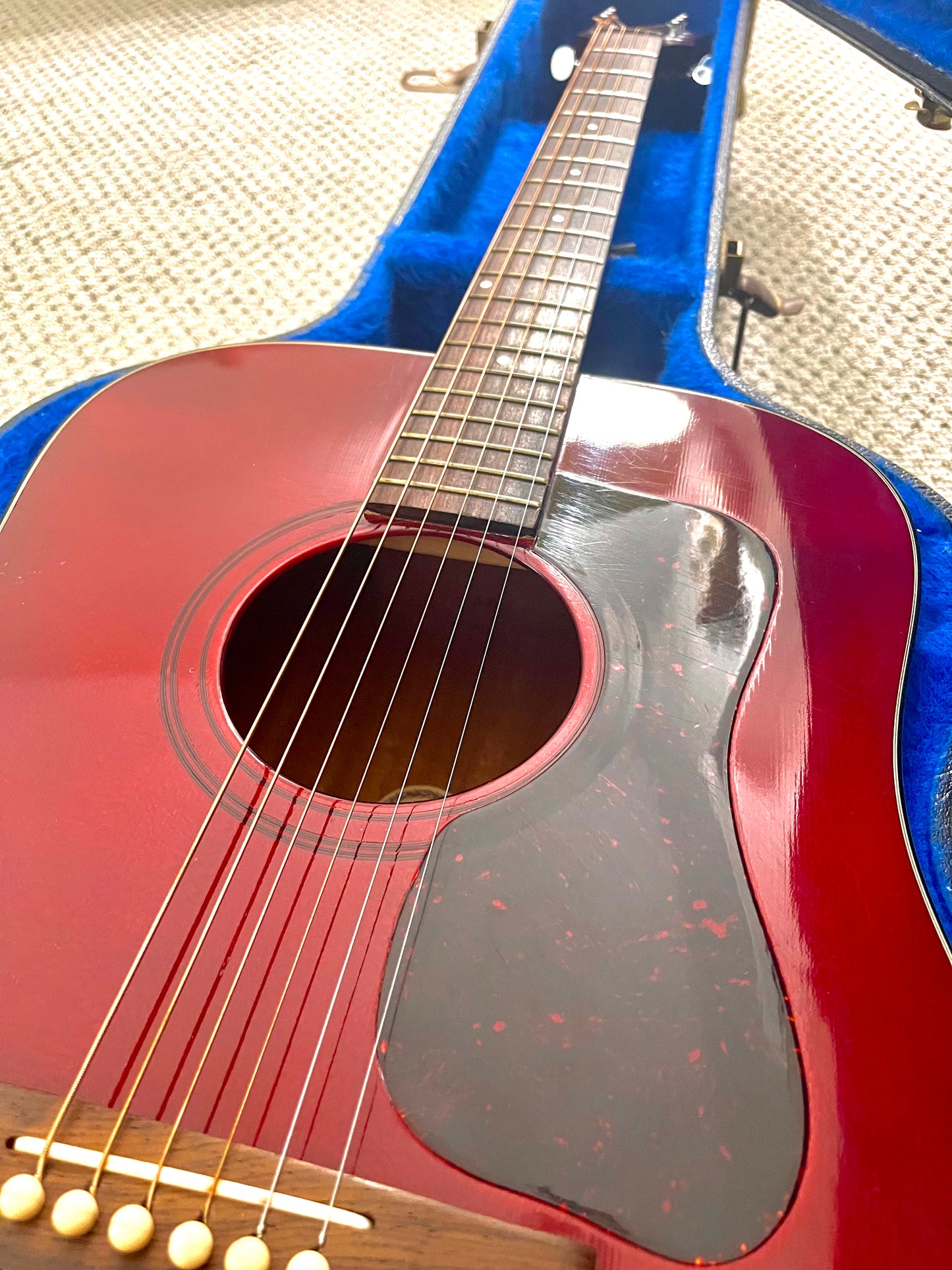 1978 Guild D-25CH "Natural Cherry Red" Dreadnought Acoustic + OHSC