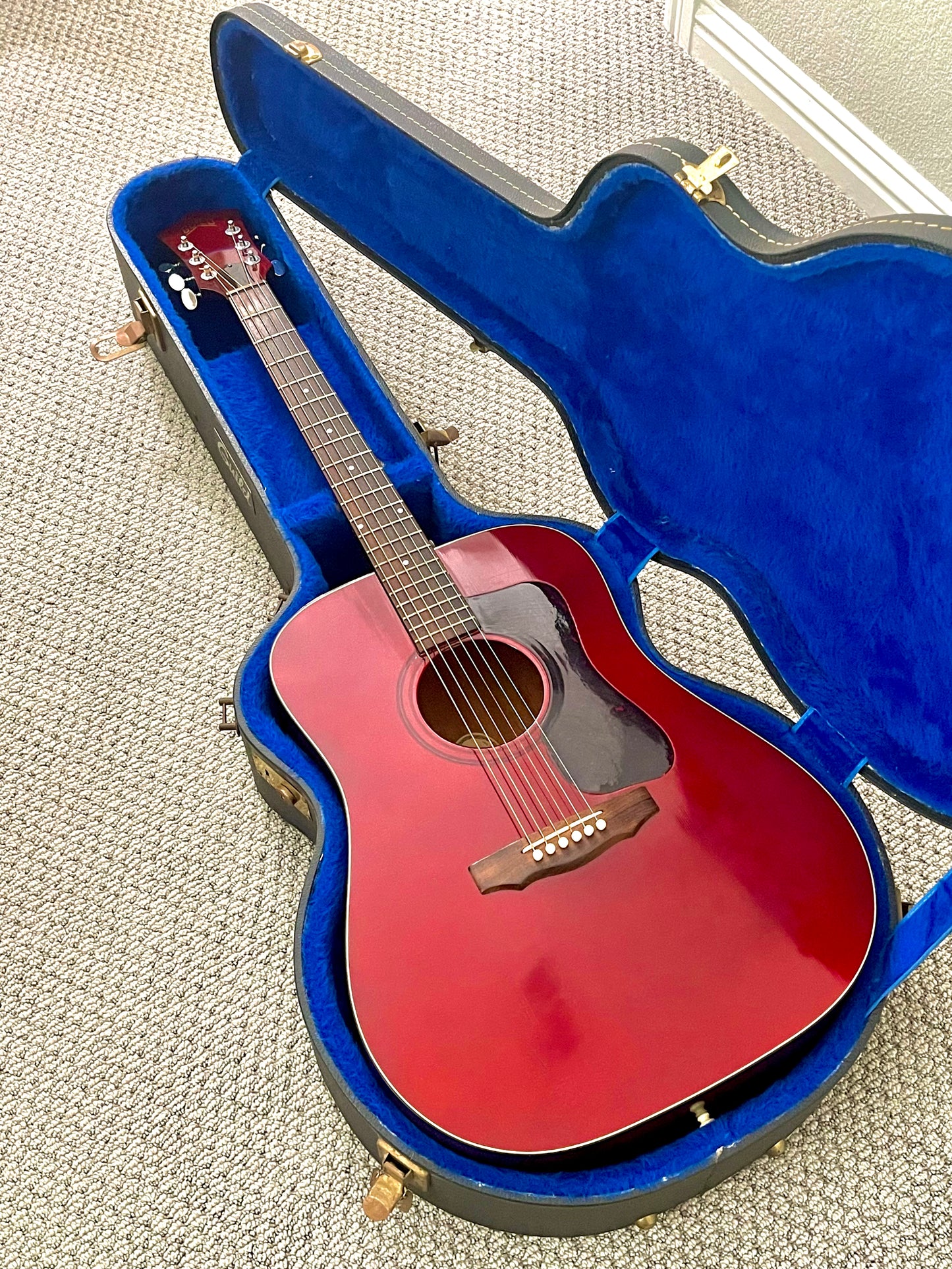 1978 Guild D-25CH "Natural Cherry Red" Dreadnought Acoustic + OHSC