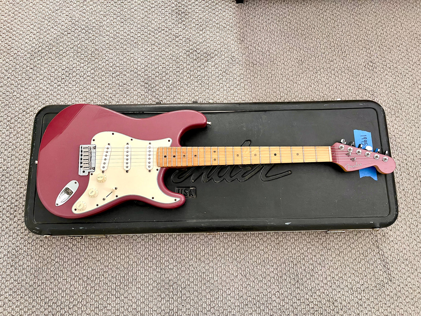 1995 Fender Stratocaster American Standard "Burgundy Mist" Limited + OHSC